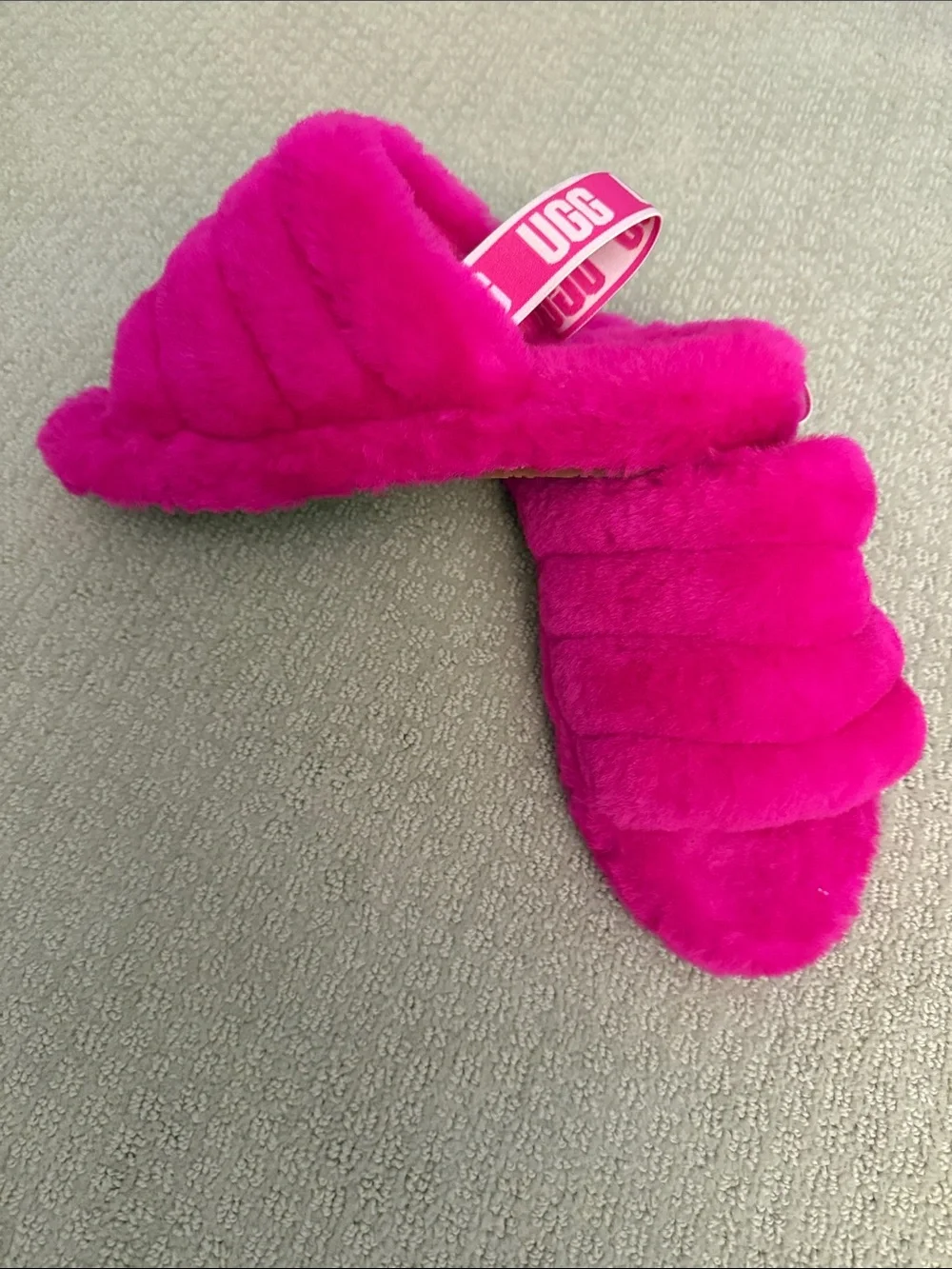 UGG Kids Hot Pink Plush Slide Slippers with Elastic Heel Strap